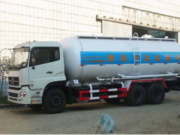 الصين شاحنة الأسمنت السائبة دونغفنغ 6 × 4 26 - 32 cbm 32000 Liters Bulk Powder Truck المزود