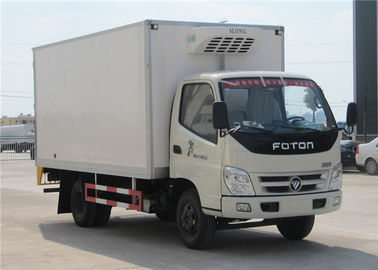 الصين FOTON 6 عجلات صغيرة شاحنة مبردة مربع ، 3 طن ثلاجة الفريزر شاحنة المزود