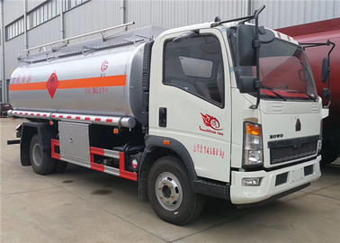 الصين Sinotruck HOWO 4x2 10M3 10000 Liters Fuel Tank Truck Oil Refuel Truck Fuel Tanker Bowser المزود