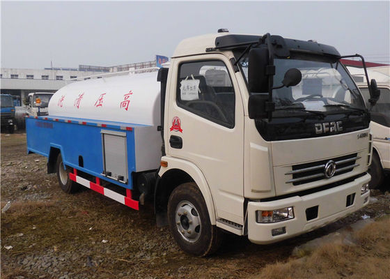 شراء دونغفنغ 4 × 2 شاحنة صهريج صغير مقطورة 5000L شاحنة مضخة الضغط العالي المجاري تصنيع عبر الإنترنت